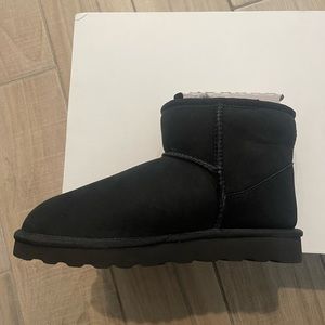 New winter boots, Italic Australian Shearling Short Boots